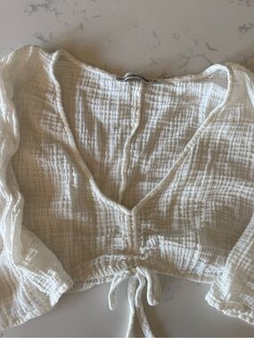 Abercrombie & Fitch White Gauze Cropped Tie-Front Top